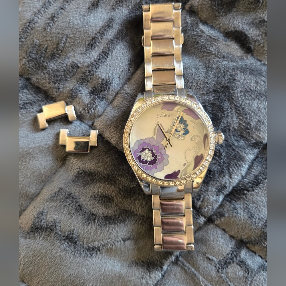 Fossil Watch ES2240 Y2K Style DISCONTINUED